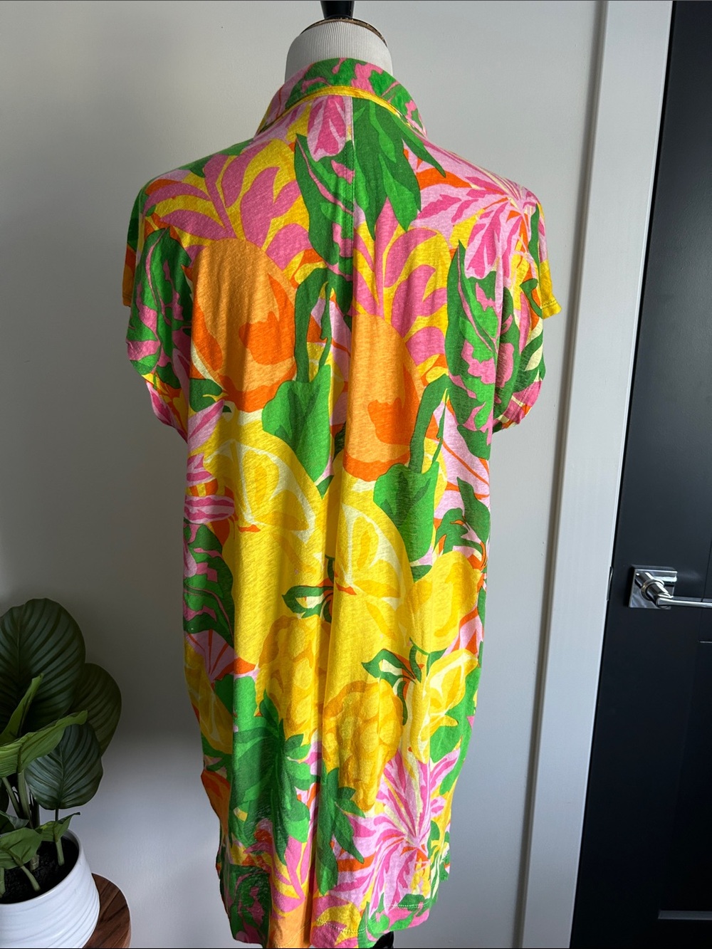 C&C California Green Yellow Pink Tropical Shirt Dress - Picture 6 of 8